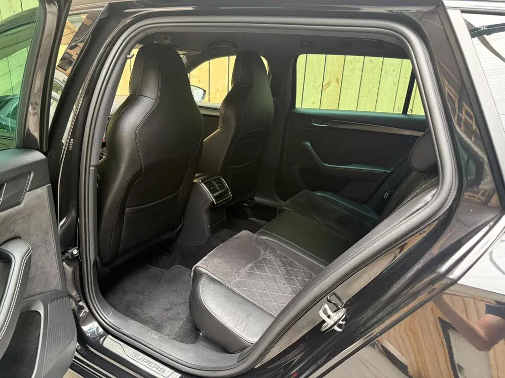 Skoda Superb 1.4 TSI iV Sportline Business Automaat So uit 2022, foto 10