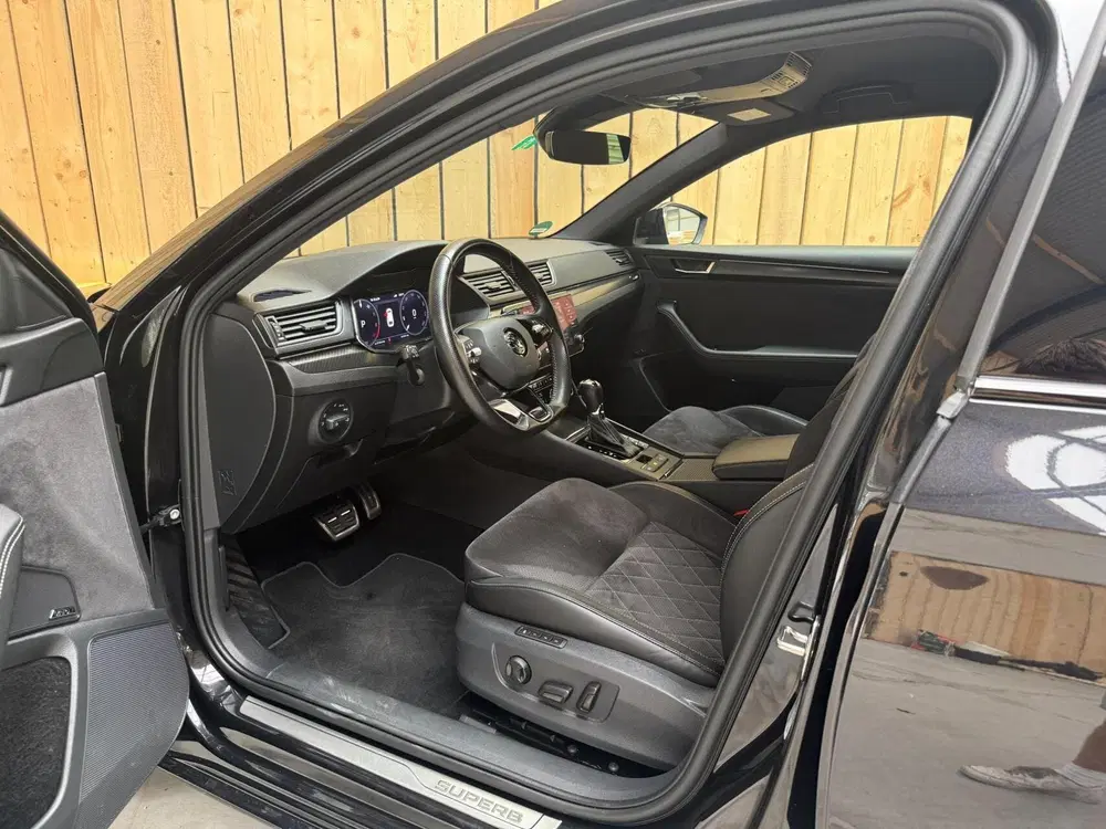 Skoda Superb 1.4 TSI iV Sportline Business Automaat So uit 2022, foto 7