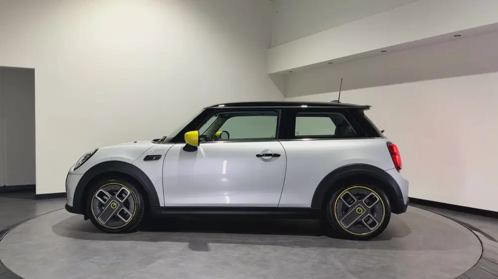 Mini Electric MINI Yours 33 kWh uit 2022, foto 6