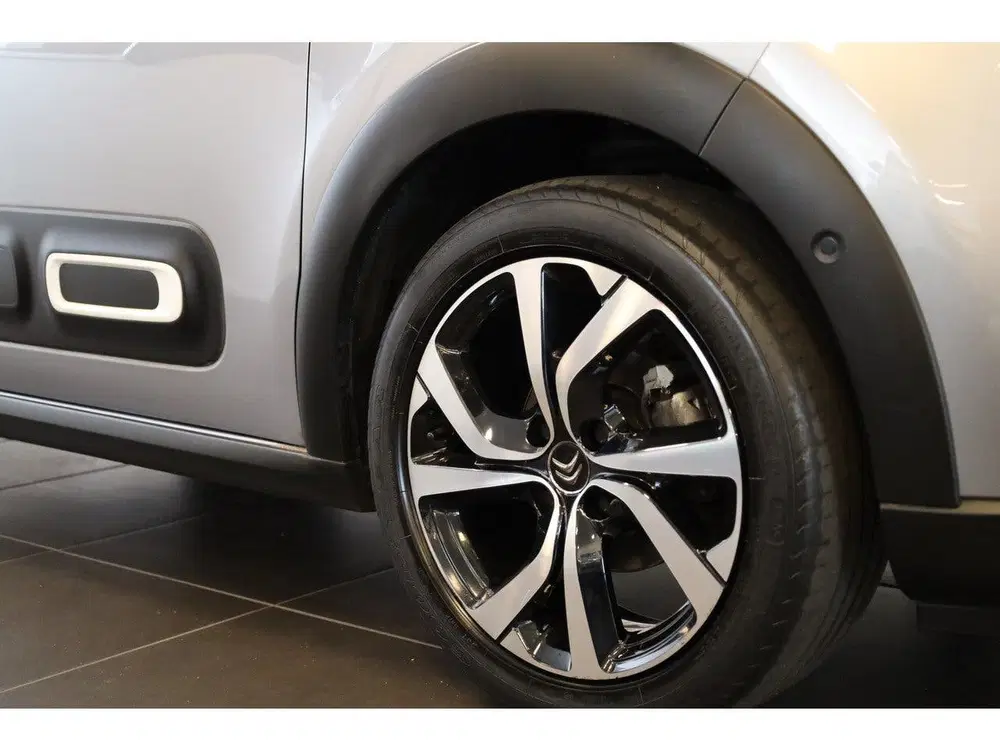 Citroën C3 PT 83 Shine Keyless uit 2021, foto 3