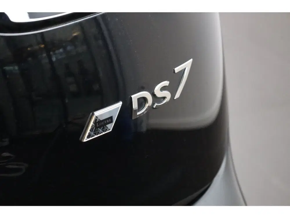 DS Automobiles DS 7 DS DS 7 Crossback e-Tense 300 4x4 'Louvre' uit 2021, foto 15