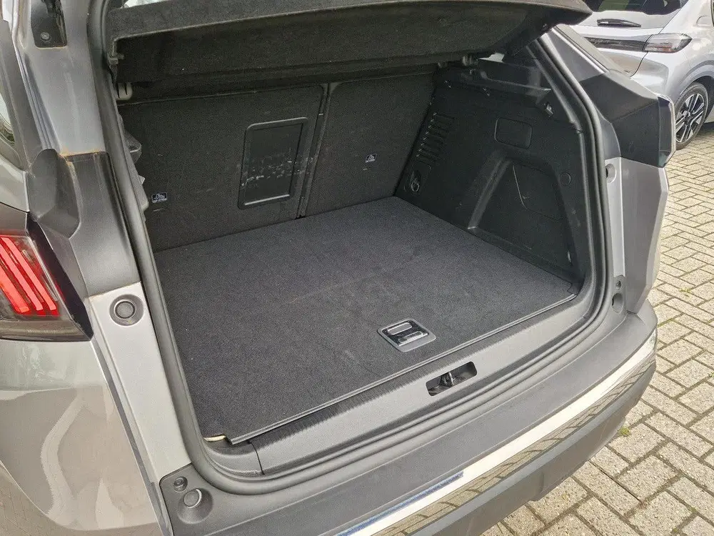 Peugeot 3008 1.6 HYbrid 180 Allure Pack Business uit 2024, foto 7