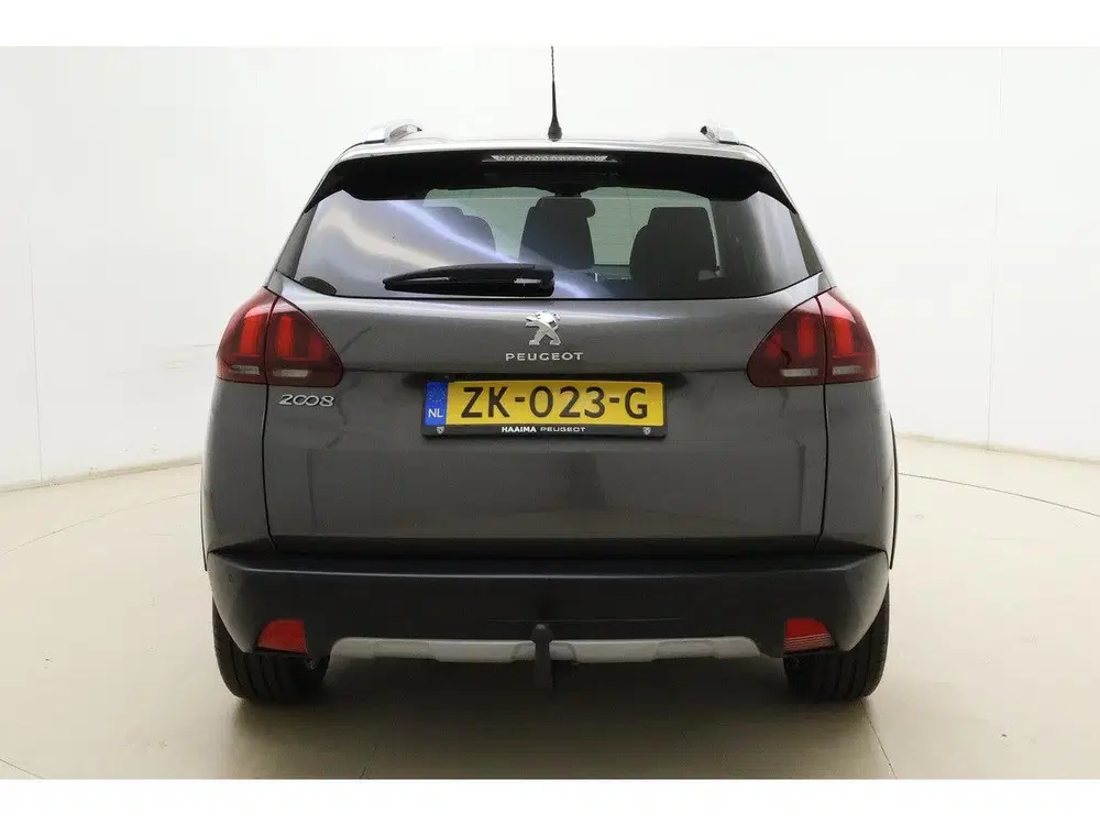 Peugeot 2008 1.2T Blue Lease Allure uit 2019, foto 9