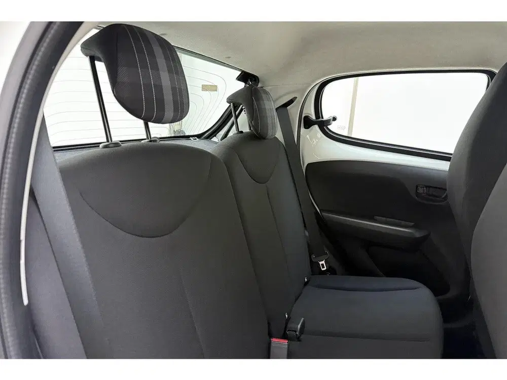 Peugeot 108 1.0 e-VTi Active uit 2019, foto 10