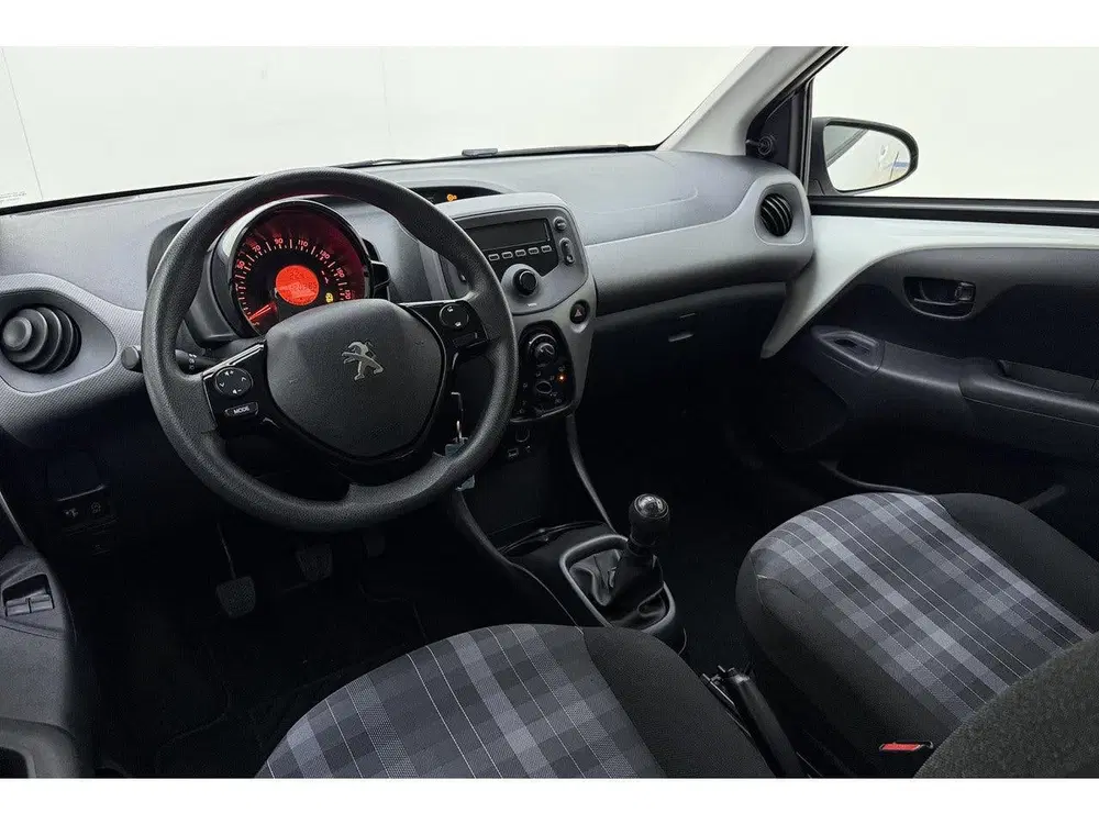 Peugeot 108 1.0 e-VTi Active uit 2019, foto 14