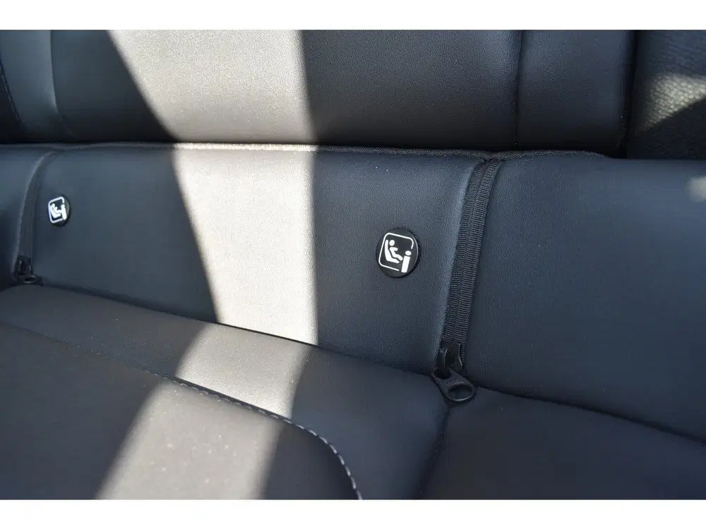 Citroën C4 130 EAT8 Shine uit 2022, foto 11