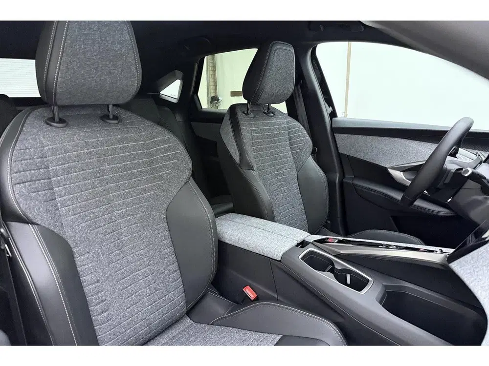 Peugeot 3008 Plug-In 195 Allure uit 2026, foto 14