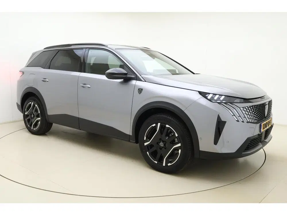 Peugeot 5008 1.6 Plug-in Hybrid 195 GT Exclusive 7p uit 2026, foto 8