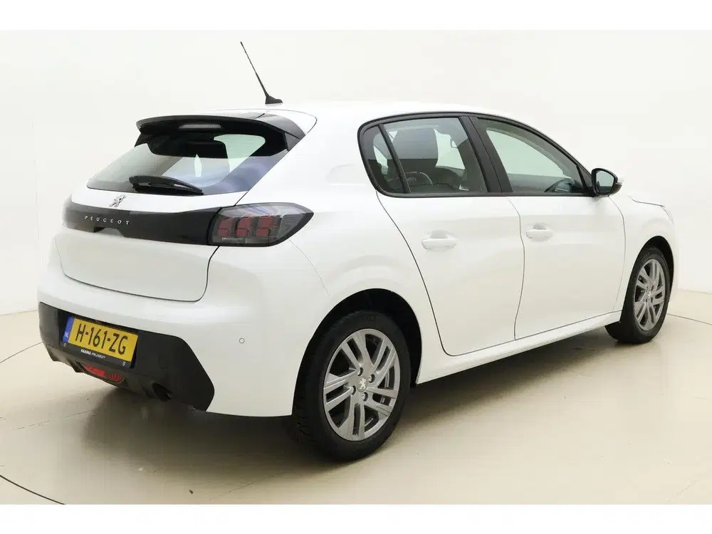 Peugeot 208 1.2 PureTech Blue Lease Active 75 PK uit 2020, foto 2