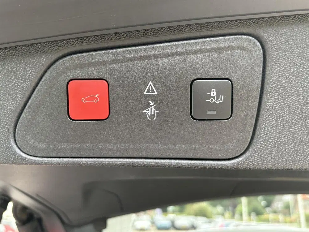 Peugeot 3008 1.2T Automaat Allure Avantage uit 2020, foto 15