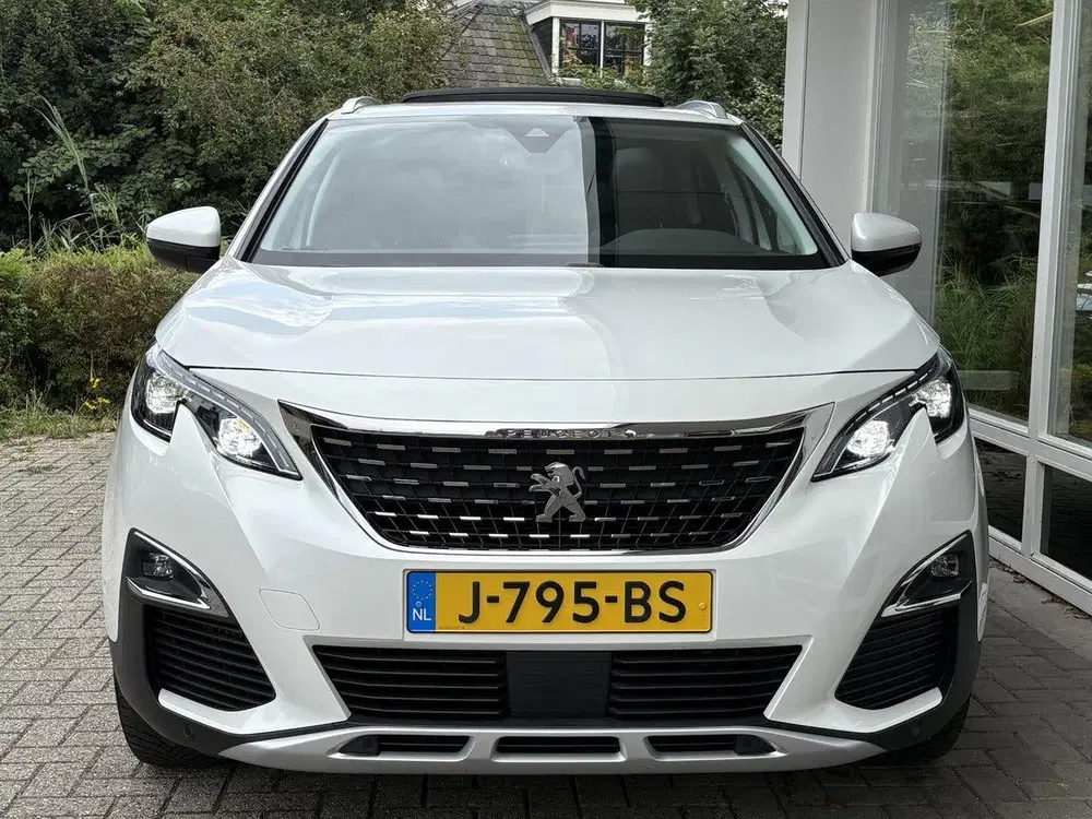 Peugeot 3008 1.2T Automaat Allure Avantage uit 2020, foto 5