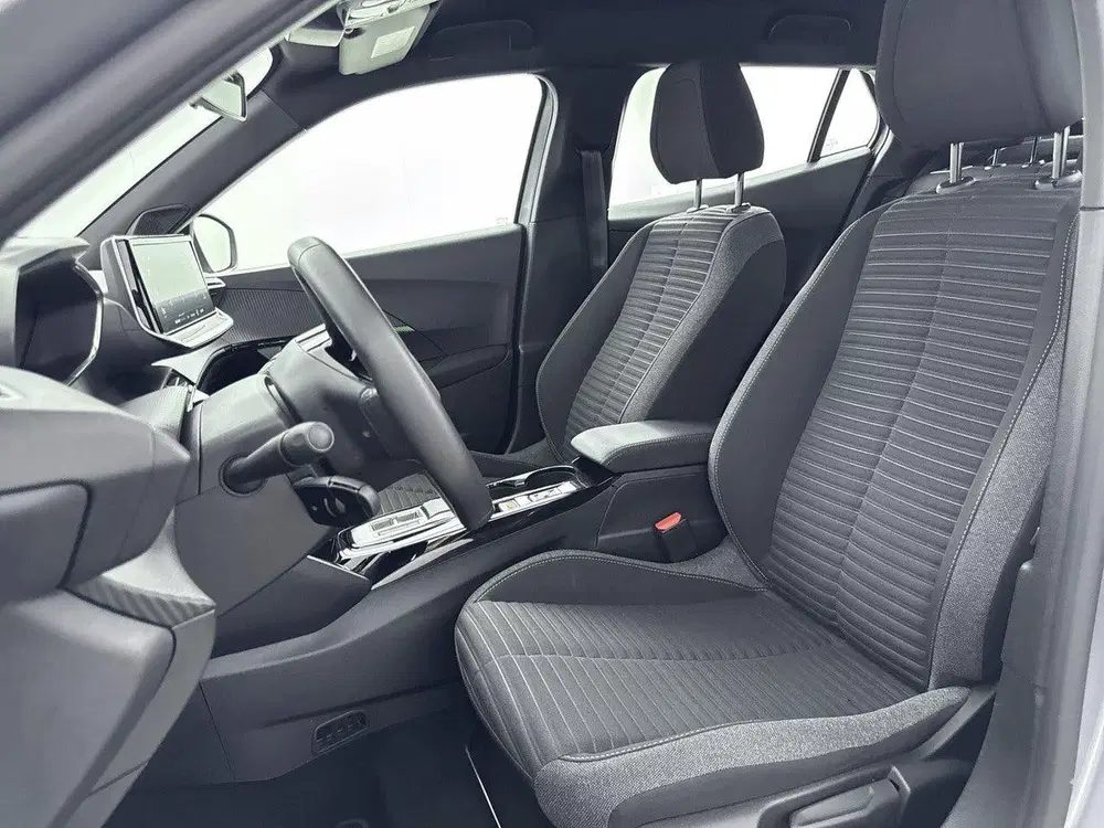 Peugeot 2008 EV Active 50 kWh uit 2025, foto 10