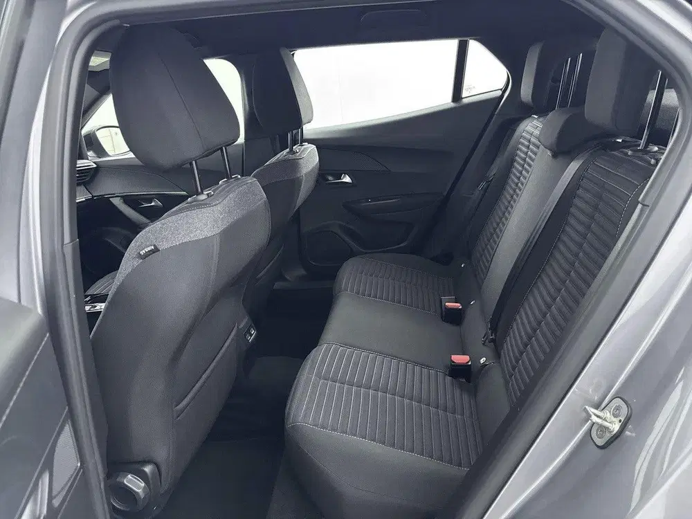 Peugeot 2008 EV Active 50 kWh uit 2025, foto 14