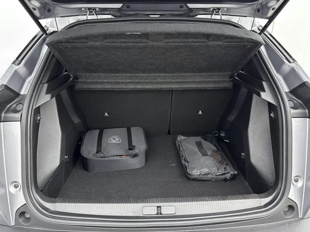 Peugeot 2008 EV Active 50 kWh uit 2025, foto 15
