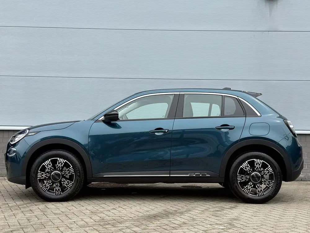 Fiat 600 Hybrid 110 pk Automaat Urban uit 2025, foto 3
