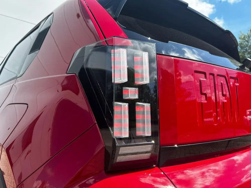 Fiat Grande Panda Hybrid 100 pk Automaat Icon uit 2025, foto 11