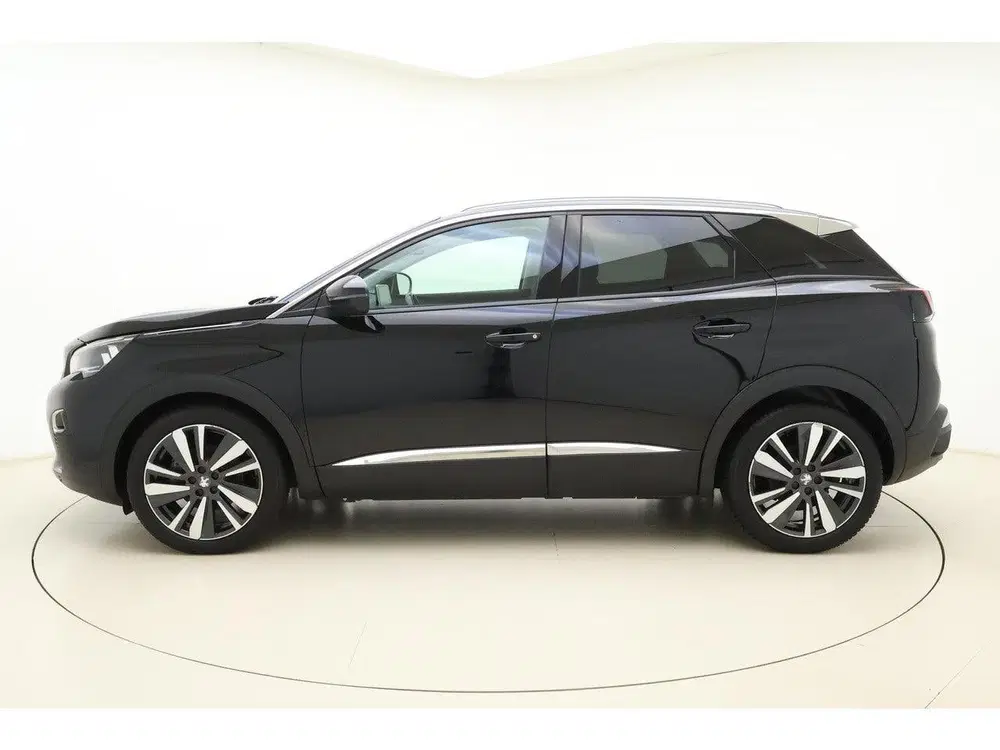 Peugeot 3008 1.2T Allure uit 2020, foto 5