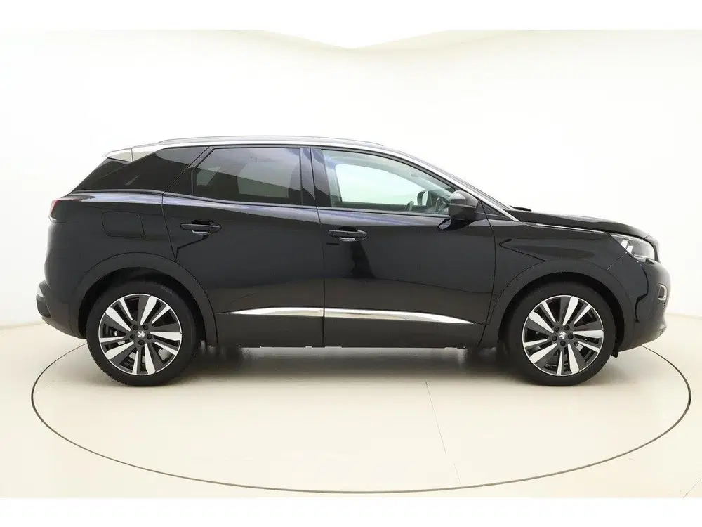 Peugeot 3008 1.2T Allure uit 2020, foto 8