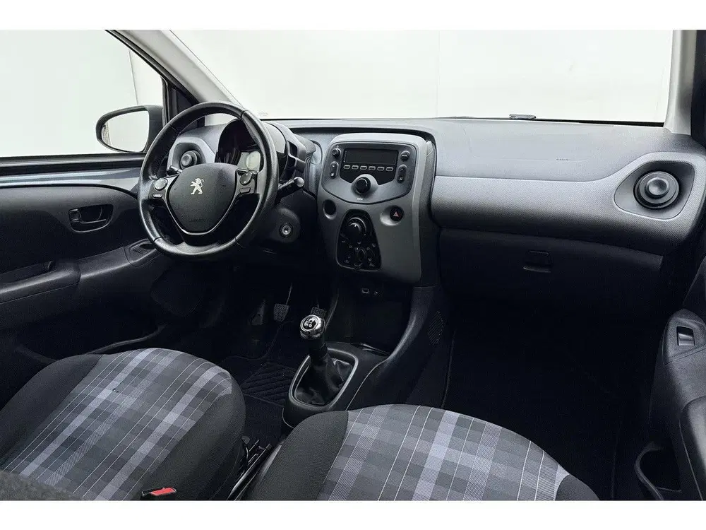Peugeot 108 1.0 e-VTi Active uit 2020, foto 13