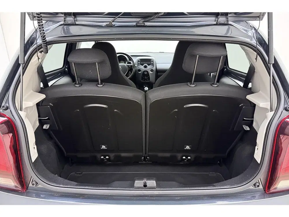 Peugeot 108 1.0 e-VTi Active uit 2020, foto 3