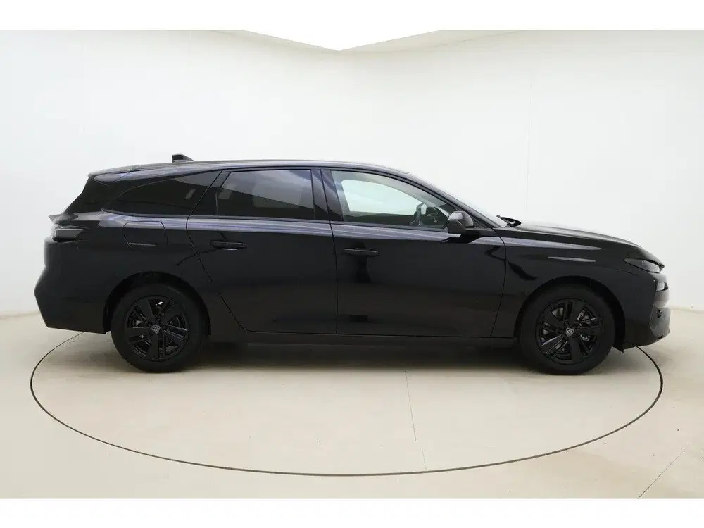 Peugeot 308 SW 1.2 Hybrid 145pk e-DCS6 Business uit 2026, foto 9