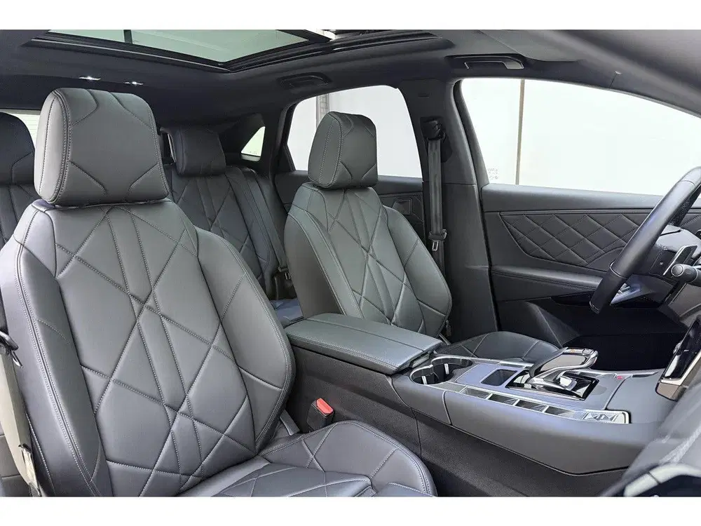 DS Automobiles DS 7 DS DS 7 1.6 PHEV 300pk 4x4 Pallas uit 2025, foto 14