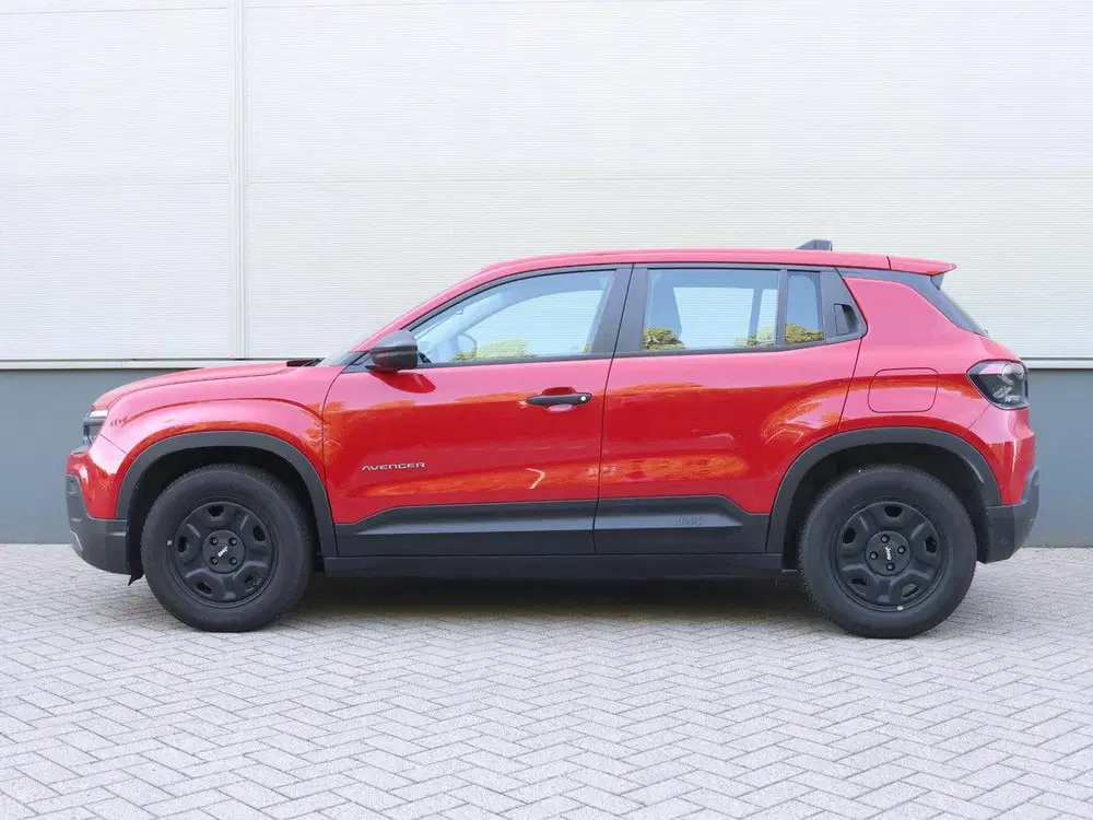 Jeep Avenger Avenger 54 kWh 156pk uit 2024, foto 2