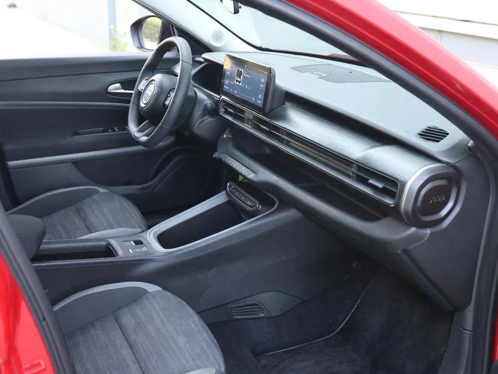 Jeep Avenger Avenger 54 kWh 156pk uit 2024, foto 9