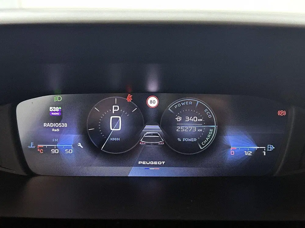 Peugeot 308 SW 1.2 Hybrid 145pk Allure Automaat uit 2025, foto 14