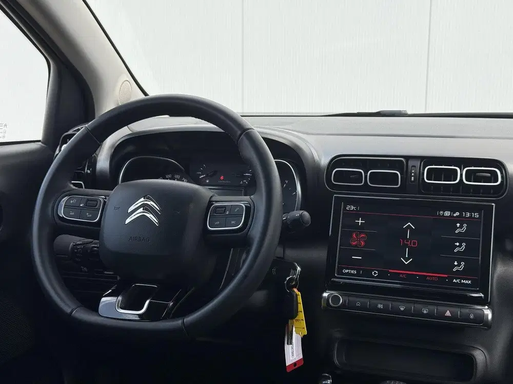 Citroën C3 Aircross 1.2 PureTech S&S Shine Camera achter uit 2022, foto 13