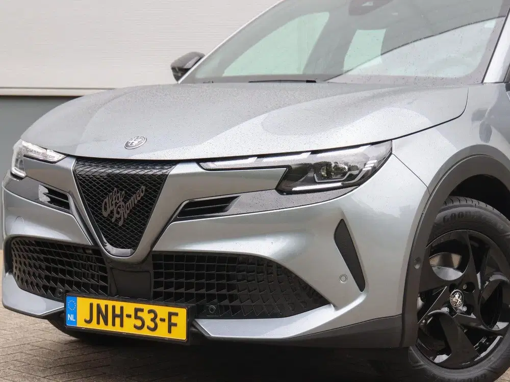 Alfa Romeo Junior 1.2 Hybrid Ibrida 145pk Automaat uit 2025, foto 6
