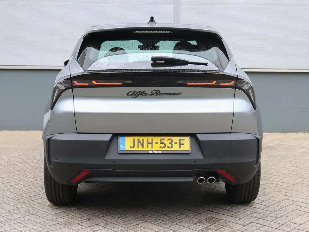 Alfa Romeo Junior 1.2 Hybrid Ibrida 145pk Automaat uit 2025, foto 8