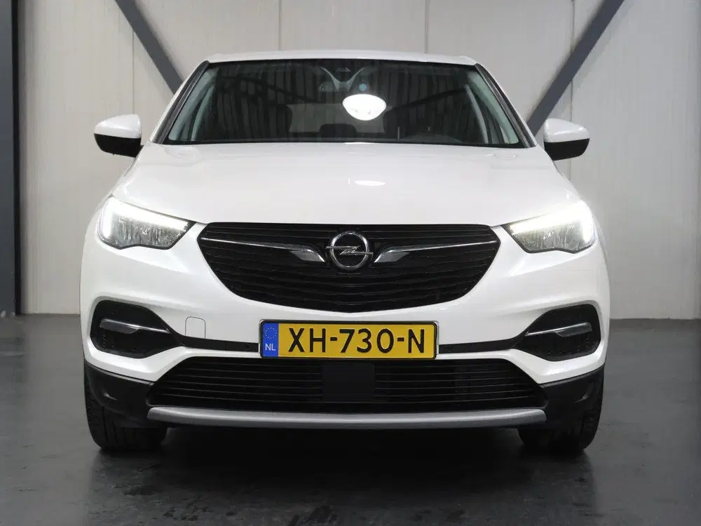 Opel Grandland 1.5 130PK CDTi Executive uit 2019, foto 4