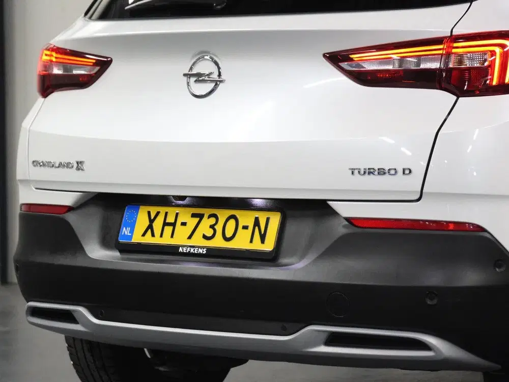 Opel Grandland 1.5 130PK CDTi Executive uit 2019, foto 6