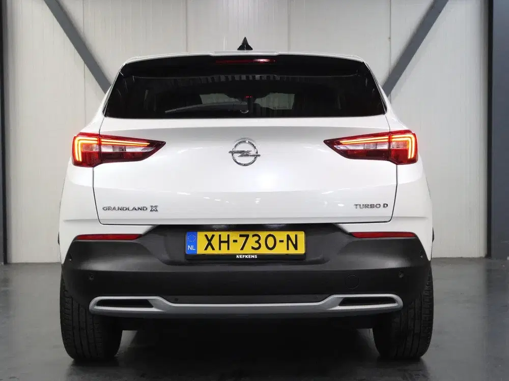 Opel Grandland 1.5 130PK CDTi Executive uit 2019, foto 7