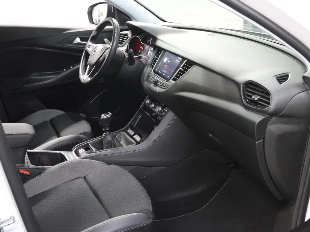 Opel Grandland 1.5 130PK CDTi Executive uit 2019, foto 8