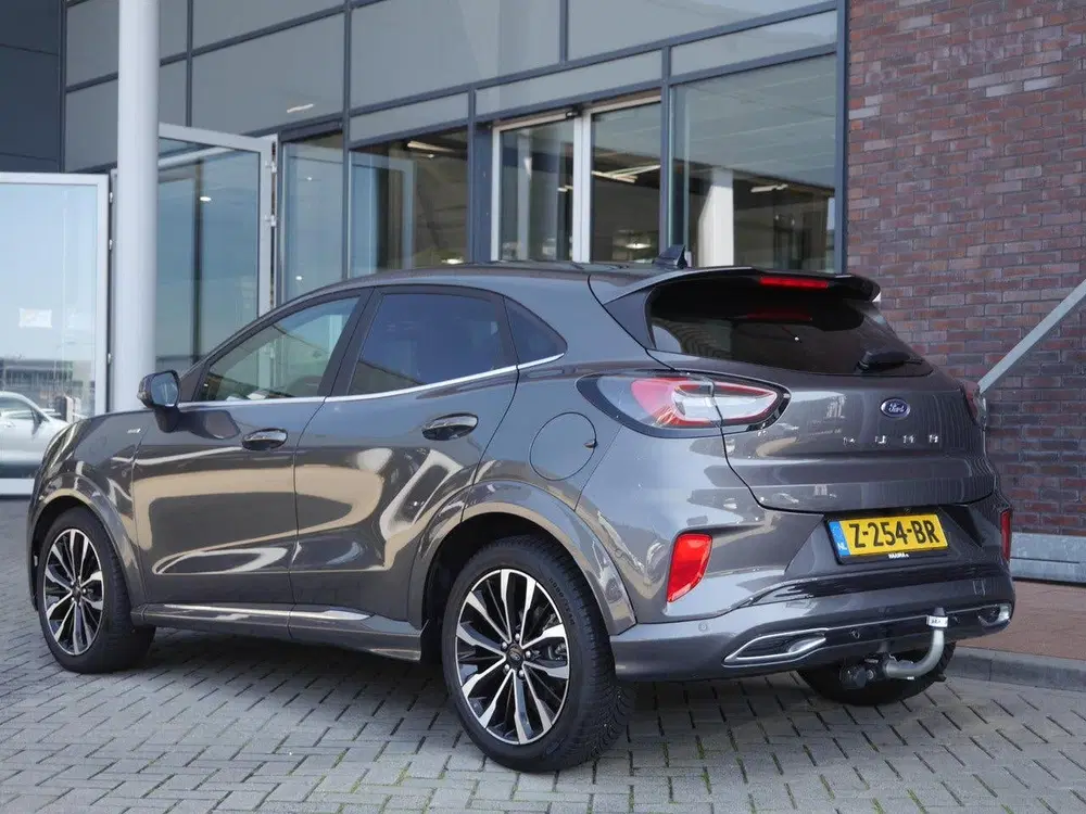 Ford Puma 1.0 EcoBoost Hybrid ST-Line X Gold Edition uit 2023, foto 2
