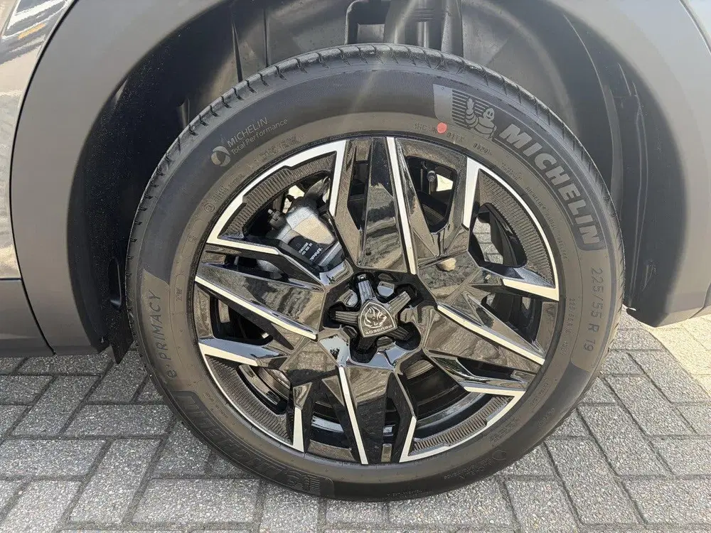 Peugeot 5008 1.2 Hybrid 145 GT Exclusive 7p uit 2026, foto 15