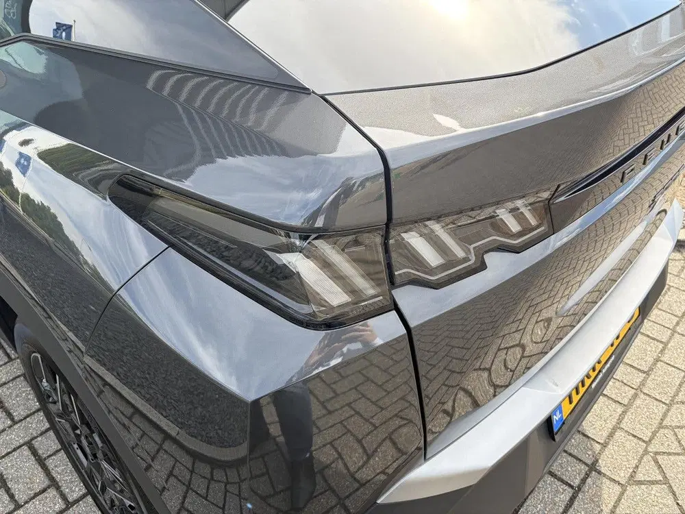 Peugeot 3008 1.2 Hybrid 145 Allure Stoelverwarming uit 2025, foto 13