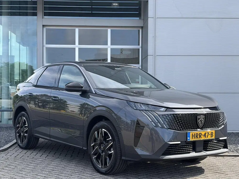 Peugeot 3008 1.2 Hybrid 145 Allure Stoelverwarming uit 2025, foto 3