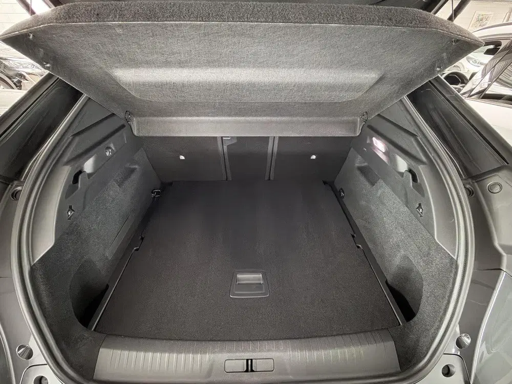 Peugeot 3008 1.2 Hybrid 145 Allure Stoelverwarming uit 2025, foto 9