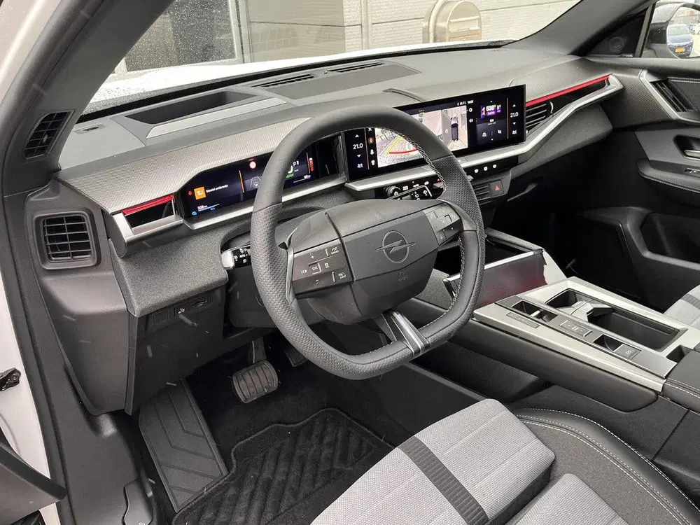 Opel Grandland Electric GS 73 kWh Stoel verwarming uit 2026, foto 13