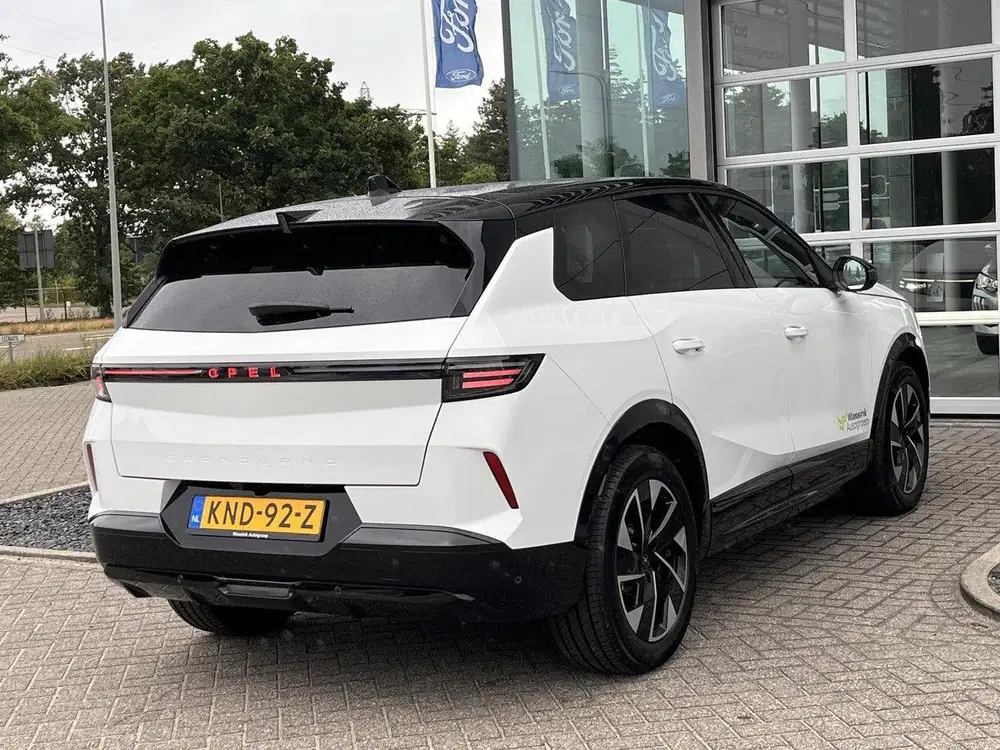 Opel Grandland Electric GS 73 kWh Stoel verwarming uit 2026, foto 7