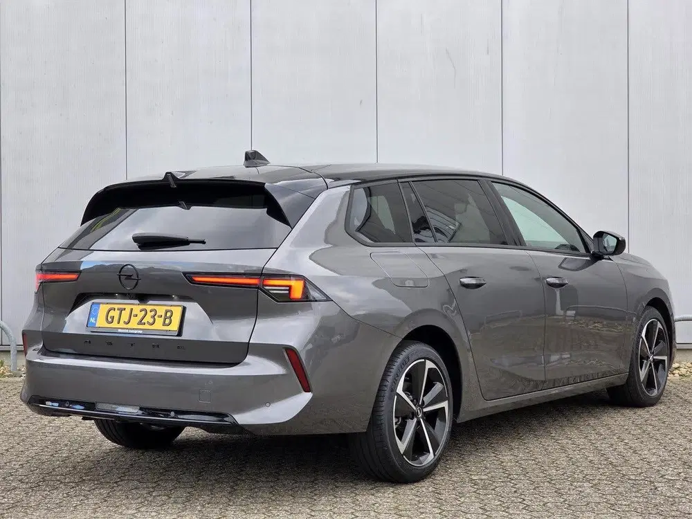 Opel Astra Sports Tourer 130pk Automaat GS I AGR Stoe uit 2024, foto 6