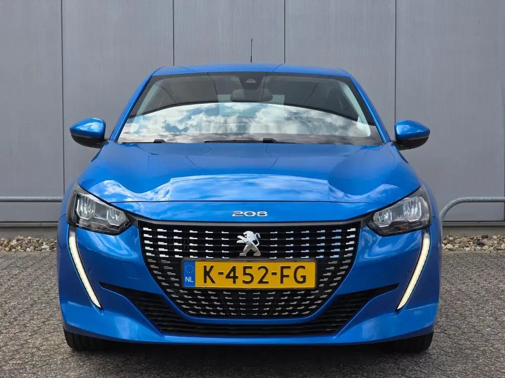 Peugeot 208 100pk Allure uit 2020, foto 2