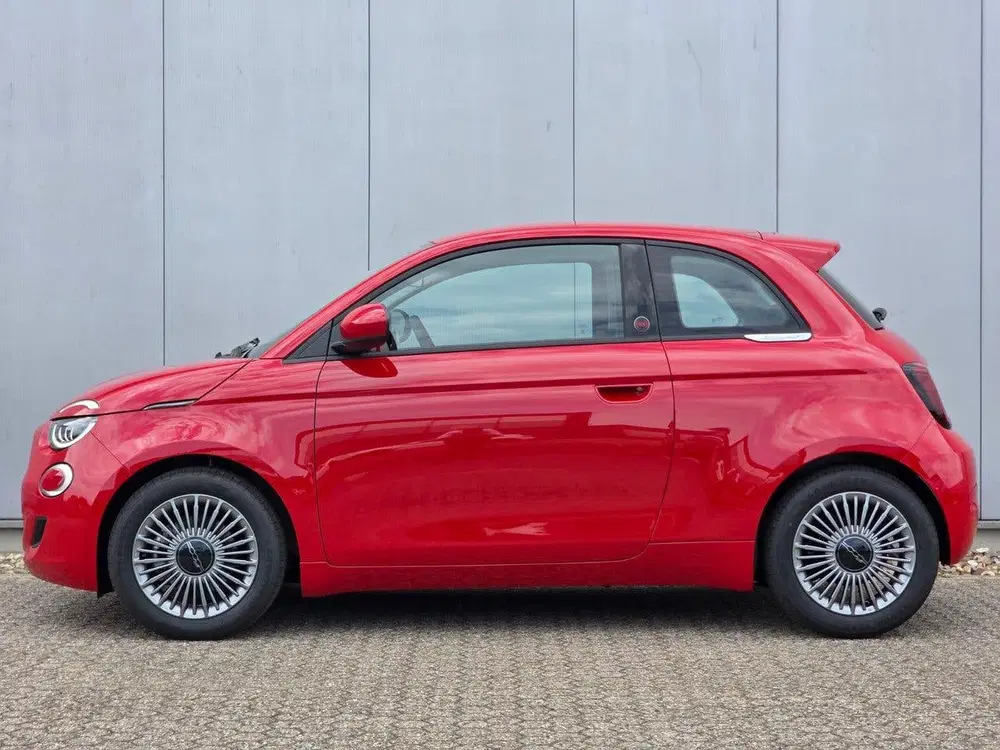 Fiat 500 Hybrid 65 pk Torino uit 2026, foto 3