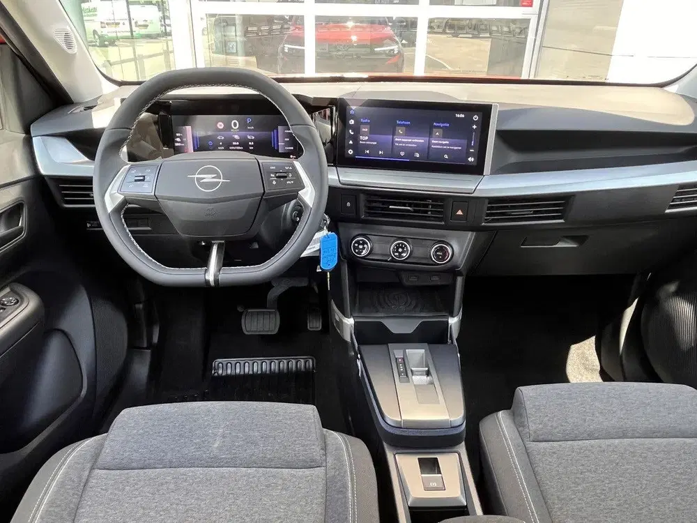 Opel Frontera Electric Edition 44 kWh Infotainment pakke uit 2026, foto 8