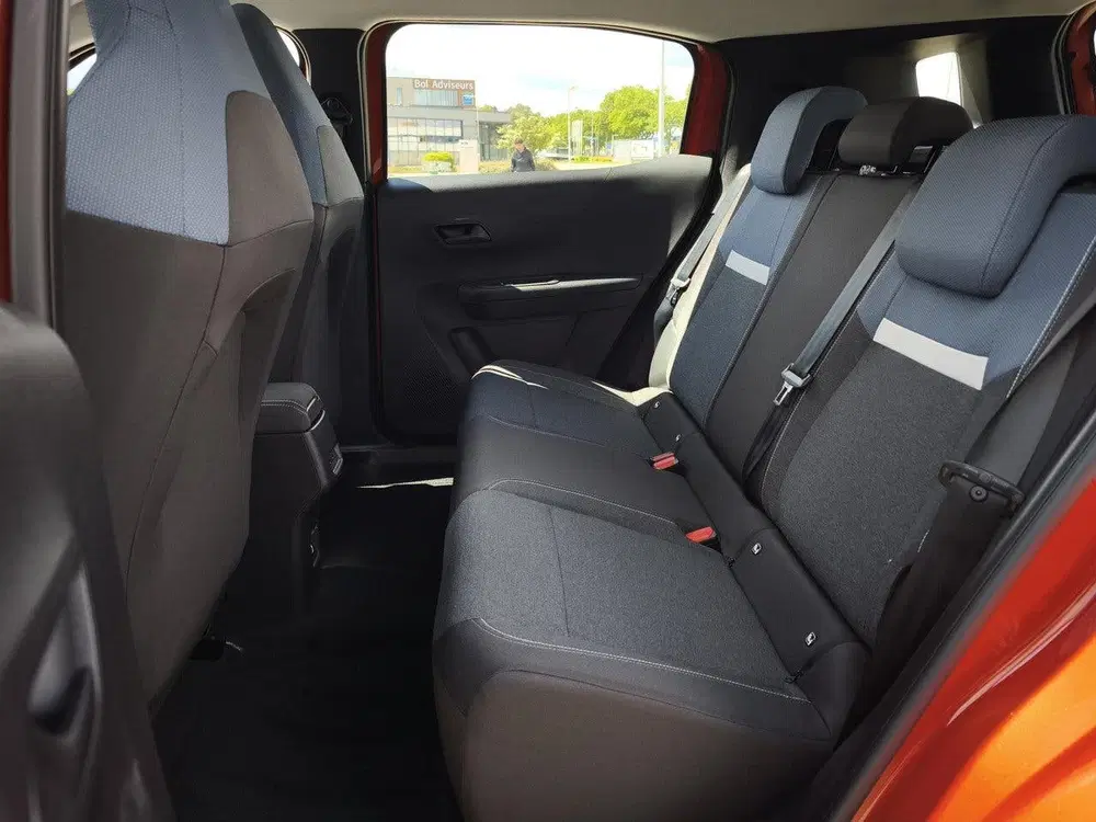Opel Frontera Electric Edition 44 kWh Infotainment pakke uit 2026, foto 9