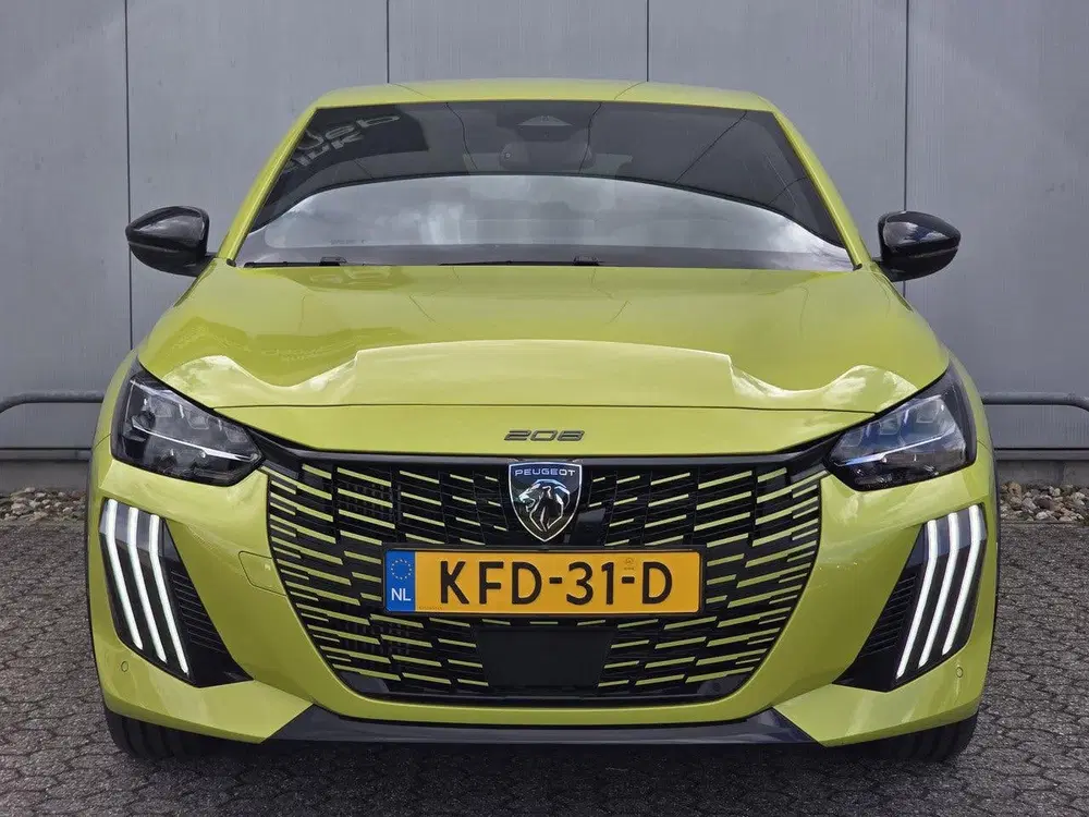 Peugeot 208 GT 110pk Hybrid Automaat uit 2026, foto 2