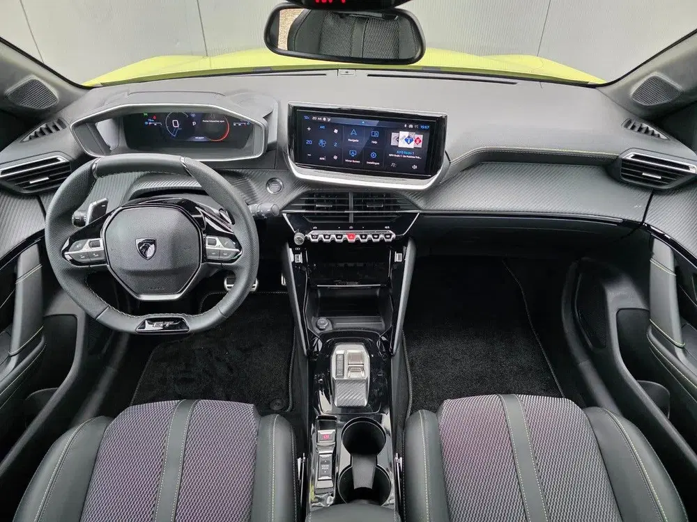 Peugeot 208 GT 110pk Hybrid Automaat uit 2026, foto 9